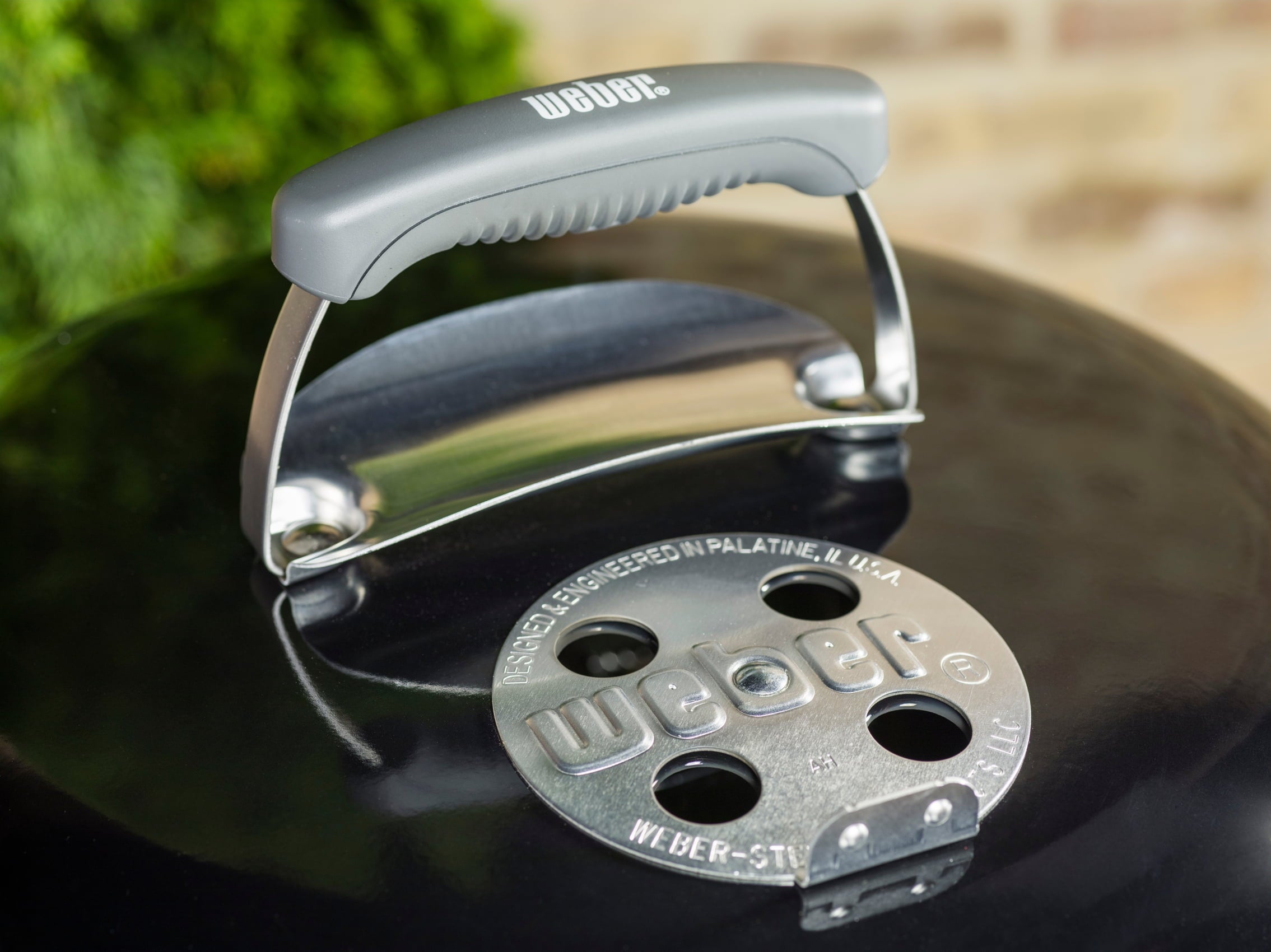 Weber Original Charcoal Grill, 22 Inch Kettle Charcoal Grill, Black